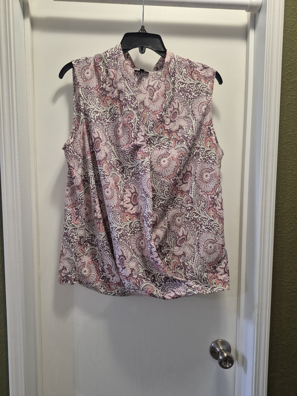 Talbots Sleeveless Pink Paisley Print Blouse